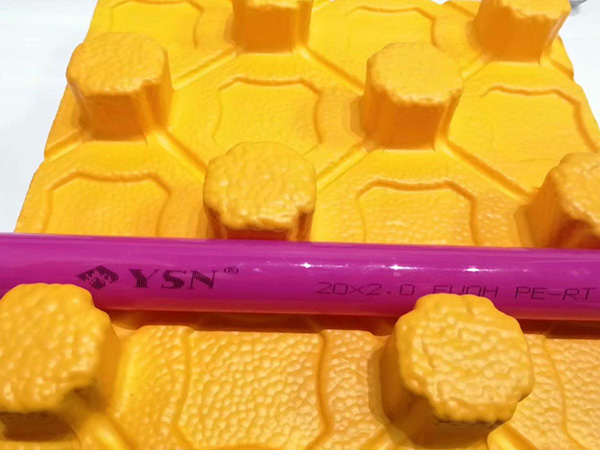 EPS聚苯(běn)乙烯蘑菇頭(tóu)地暖模塊